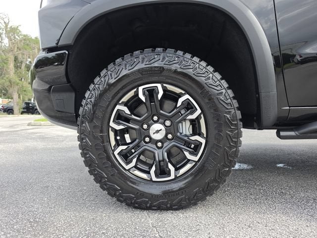 2026 Chevrolet Silverado 1500 ZR2 - Photo 39