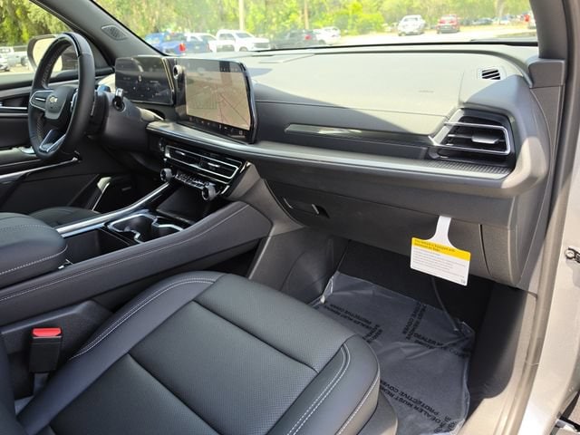 2026 Chevrolet Traverse LT - Photo 14