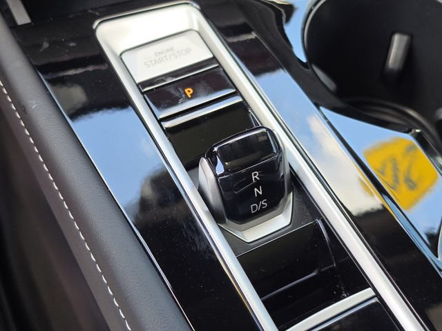2024 Volkswagen Atlas Cross Sport SEL Premium R-LINE - Photo 30