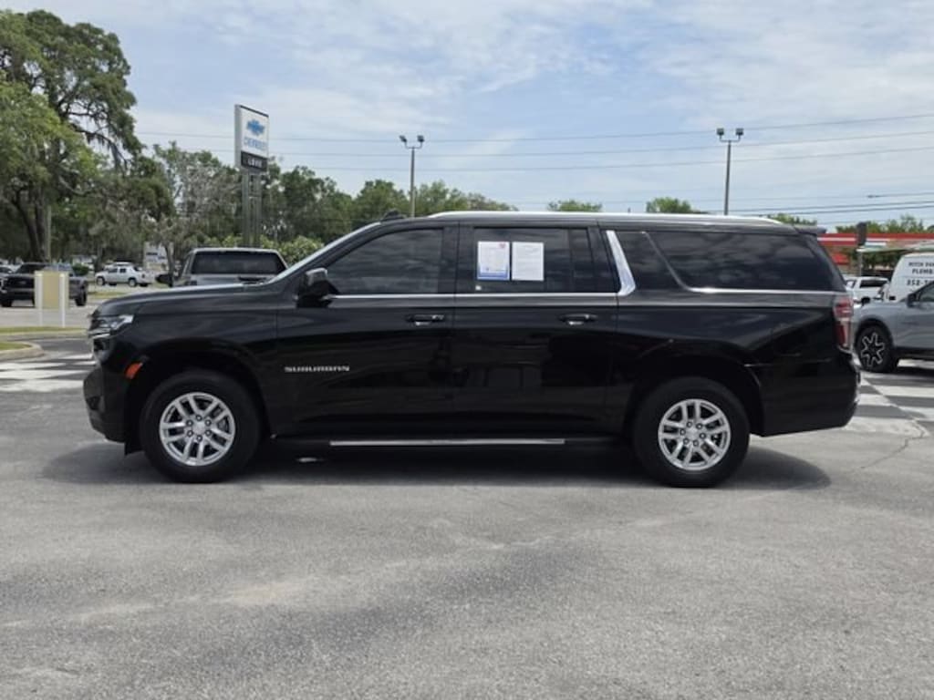 Used 2023 Chevrolet Suburban LT SUV