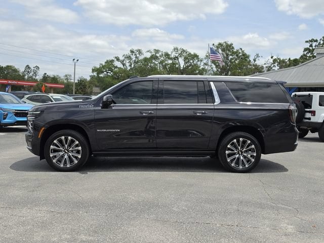 2026 Chevrolet Suburban High Country - Photo 3