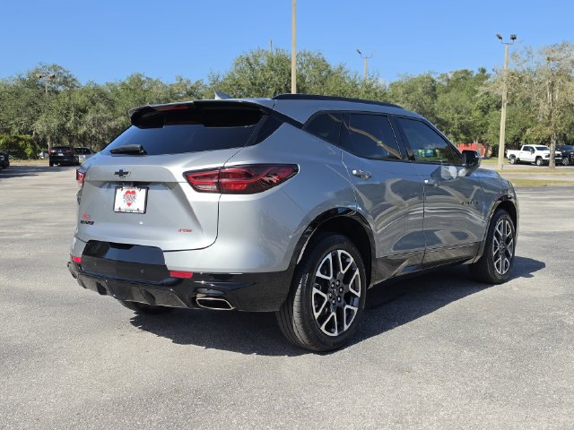 2024 Chevrolet Blazer RS - Photo 2