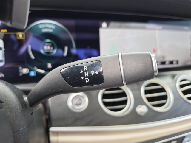 2021 Mercedes-Benz E-Class E350 - Photo 29