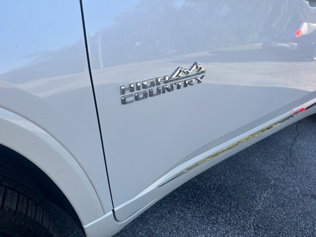 2023 Chevrolet Traverse High Country - Photo 12