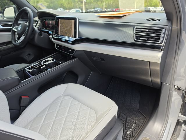 2024 Volkswagen Atlas Cross Sport SEL Premium R-LINE - Photo 15