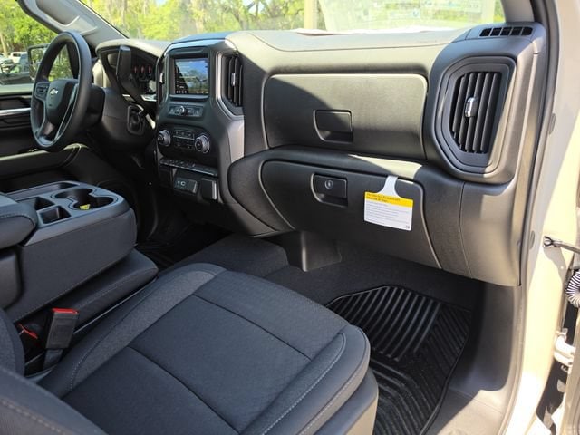 2026 Chevrolet Silverado 1500 Custom - Photo 15
