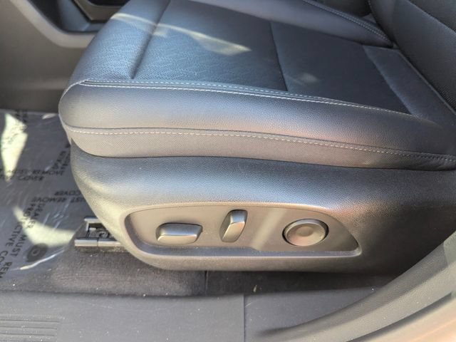 2025 Chevrolet Equinox LT - Photo 21