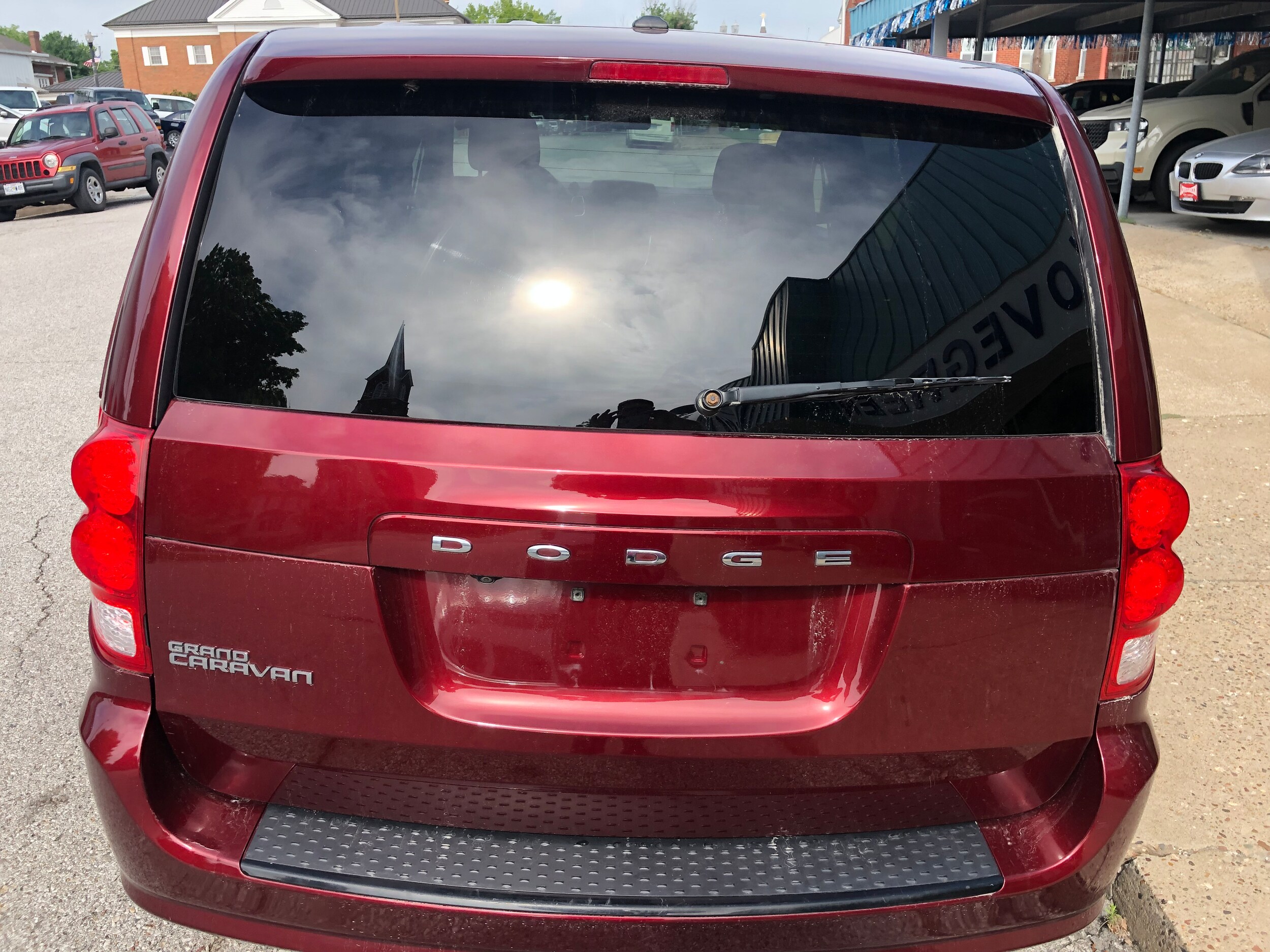 2019 Dodge Grand Caravan SE Plus photo 2