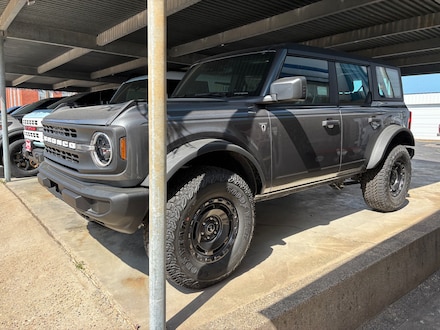 2025 Ford Bronco Base SUV