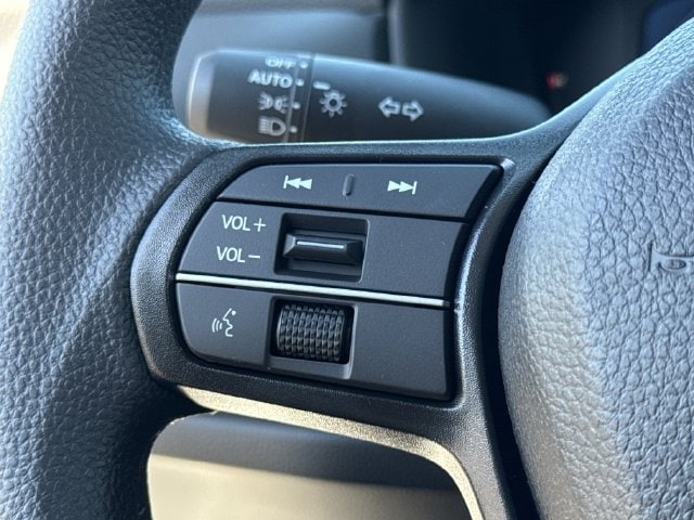 2025 Honda Accord LX - Photo 29