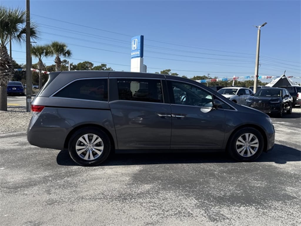 Used 2017 Honda Odyssey EX-L Van