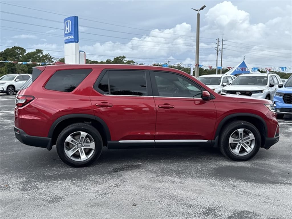 Used 2023 Honda Pilot EX-L 8 Passenger SUV