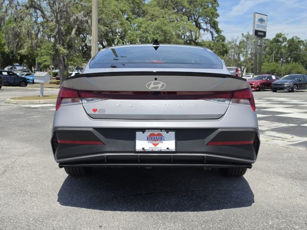 Used 2025 Hyundai Elantra SEL Sport Sedan
