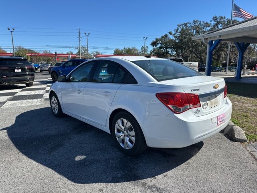 Used 2014 Chevrolet Cruze LS Auto Sedan