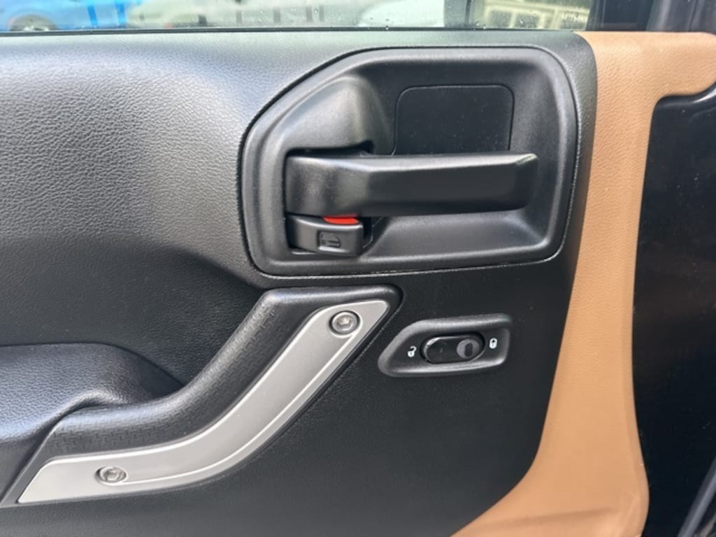 Used 2018 Jeep Wrangler JK Rubicon 4x4 SUV