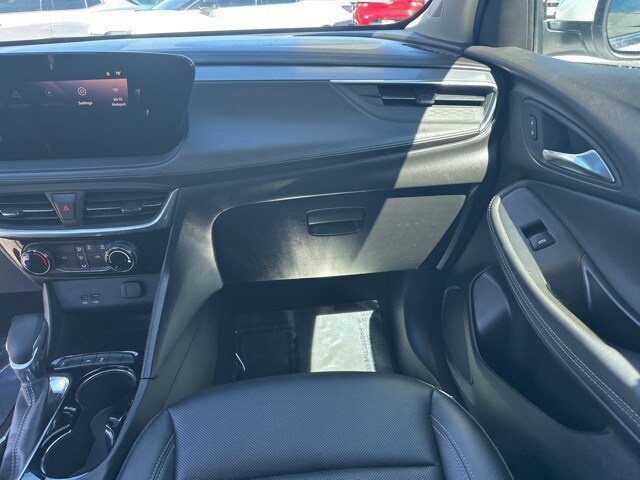 2024 Buick Encore GX Sport Touring photo 4