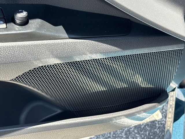 2025 Toyota Camry XLE - Photo 23