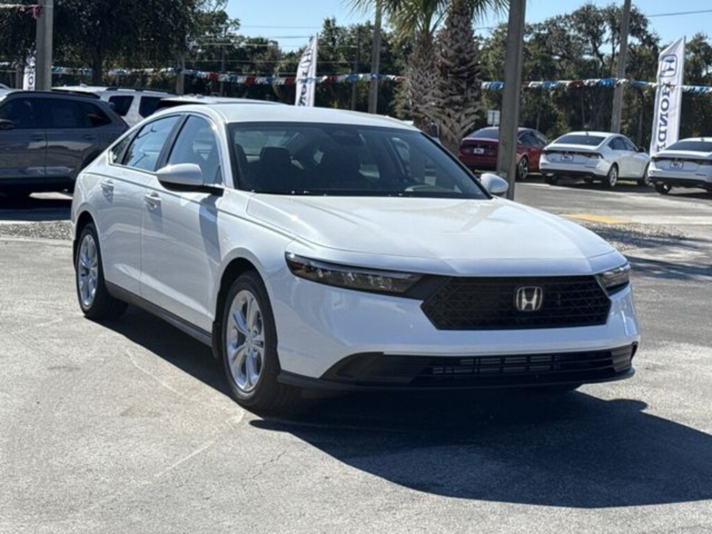 New 2025 Honda Accord LX Sedan