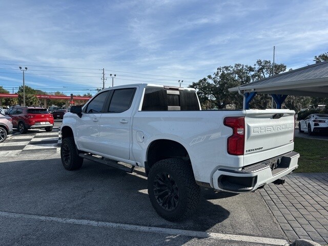 2021 Chevrolet Silverado 1500 RST photo 2