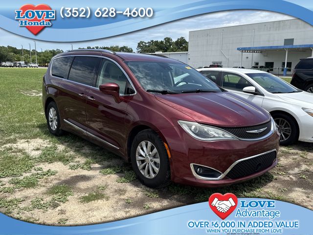 2018 Chrysler Pacifica Touring L Plus's photo