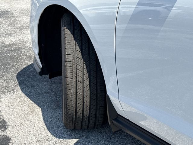2025 Honda Accord LX - Photo 35