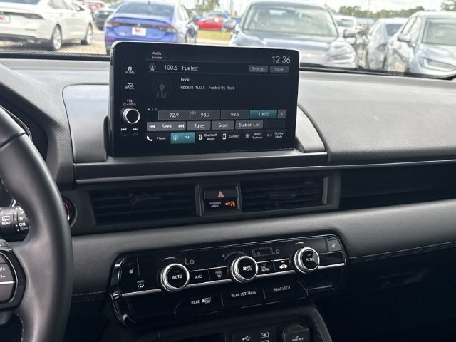 2025 Honda Pilot EX-L - Photo 28