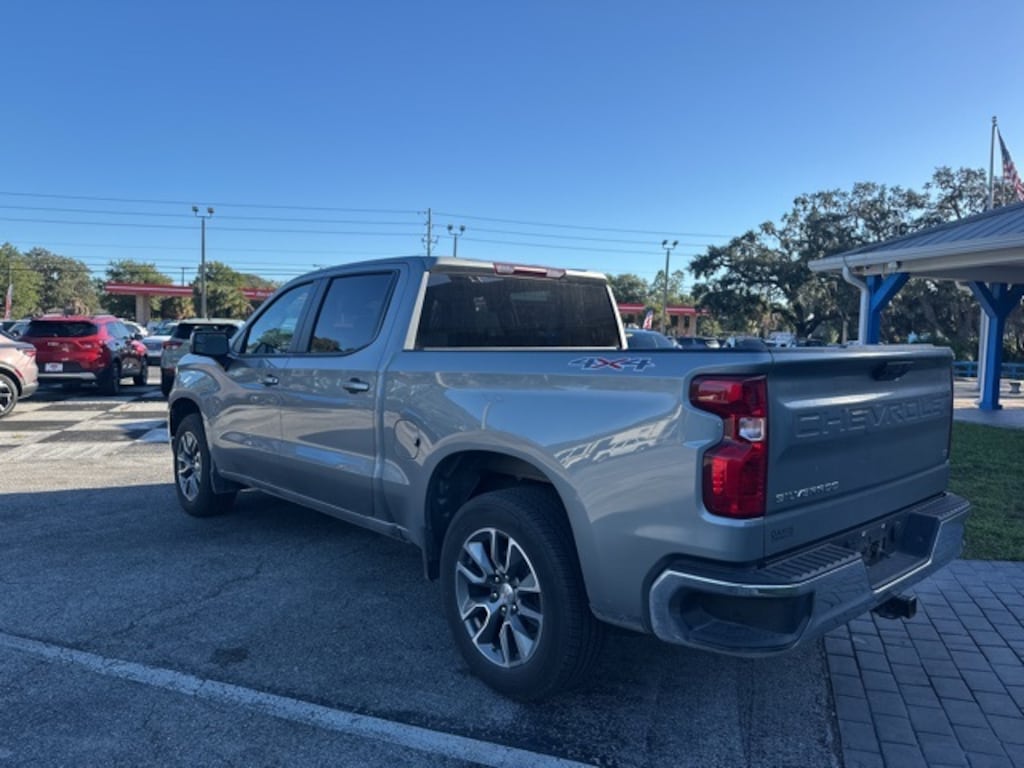 Used 2024 Chevrolet Silverado 1500 LT Truck Crew Cab