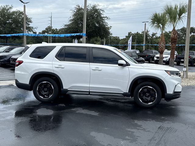 2025 Honda Pilot EX-L+ - Photo 6