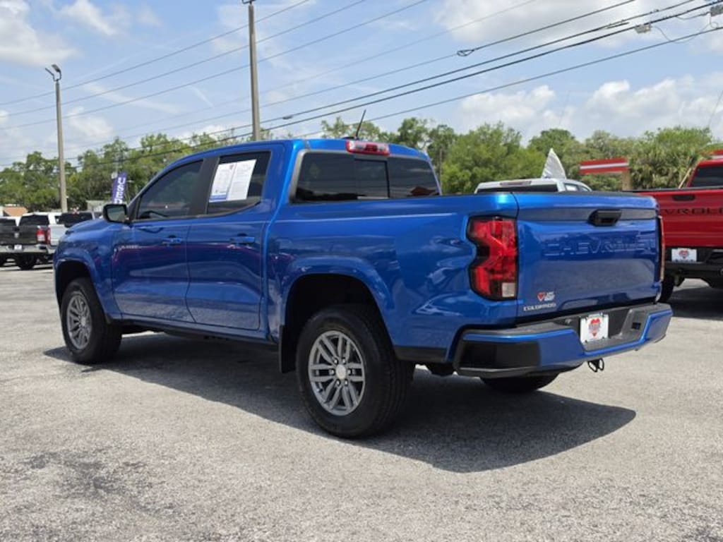 Used 2024 Chevrolet Colorado LT Truck Crew Cab