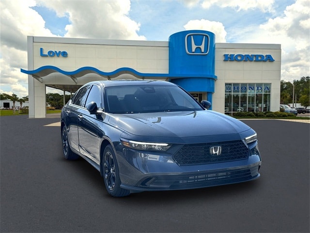 2025 Honda Accord SE's photo