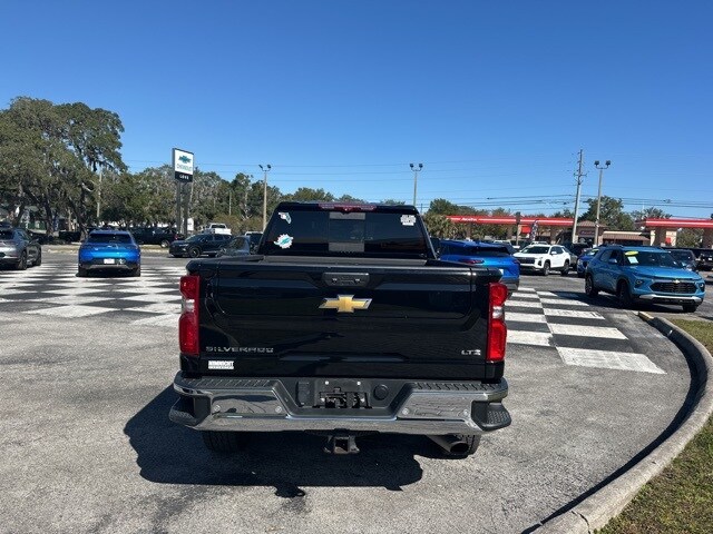 2024 Chevrolet Silverado 2500HD LTZ photo 4