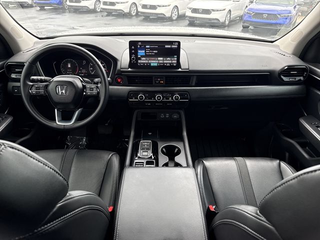 2025 Honda Pilot EX-L+ - Photo 20