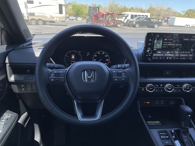 2025 Honda CR-V Sport-L - Photo 17