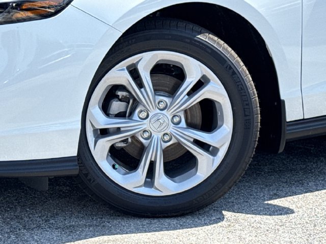 2025 Honda Accord LX - Photo 32