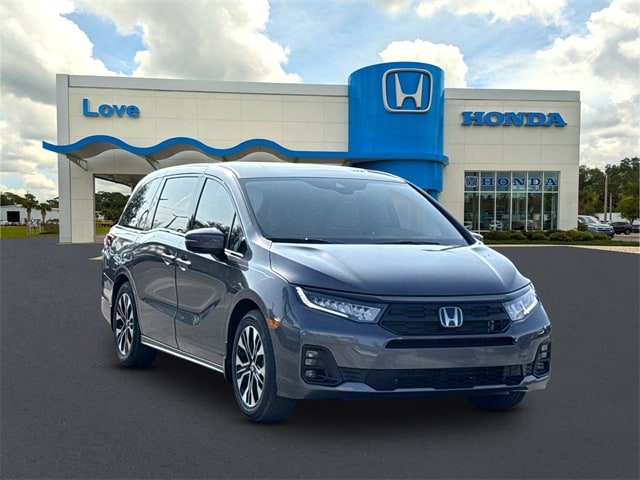 2026 Honda Odyssey Elite's photo
