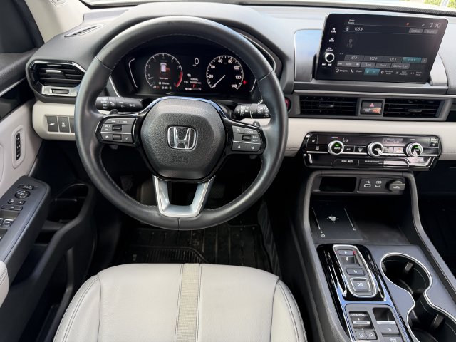 2024 Honda Pilot Touring - Photo 16