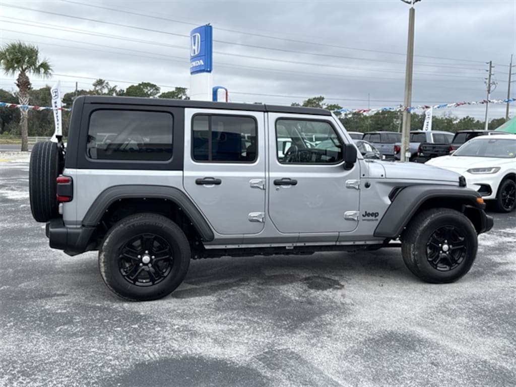 Used 2021 Jeep Wrangler Unlimited Sport SUV