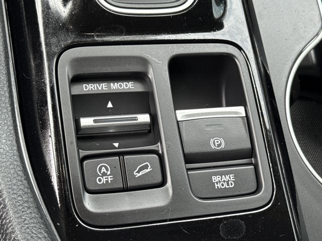 2025 Honda Pilot Touring+ - Photo 32