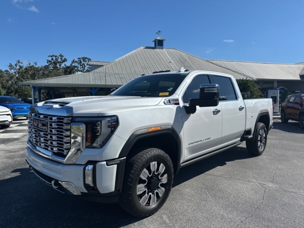 Used 2024 GMC Sierra 2500 HD Denali Truck Crew Cab