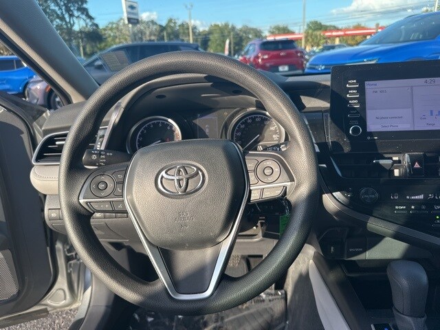 2023 Toyota Camry LE photo 2