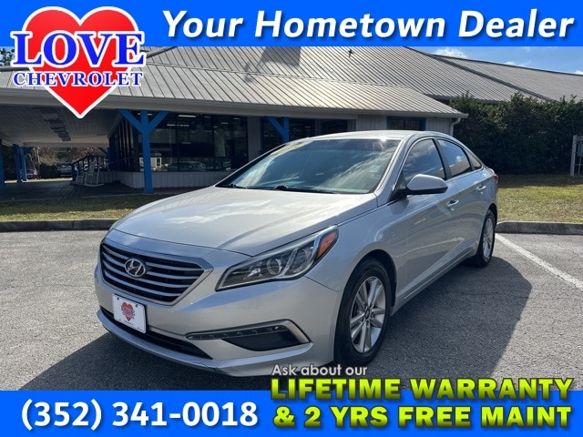 2015 Hyundai Sonata SE's photo