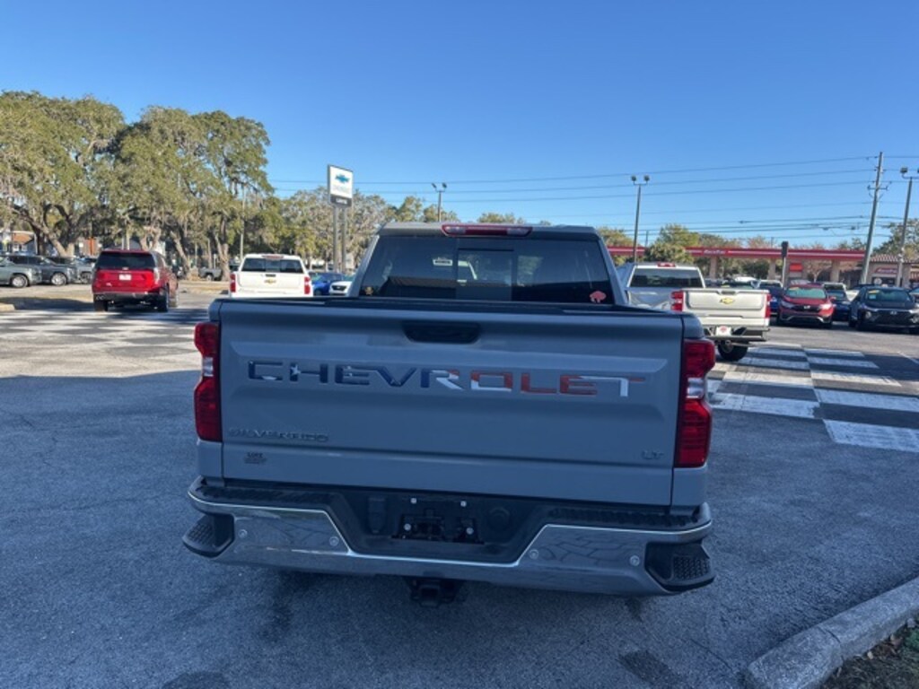 Used 2024 Chevrolet Silverado 1500 LT w/1LT Truck Crew Cab