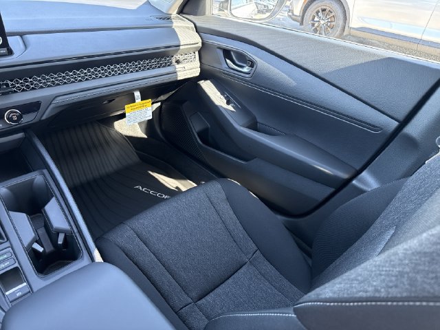 2025 Honda Accord LX - Photo 18