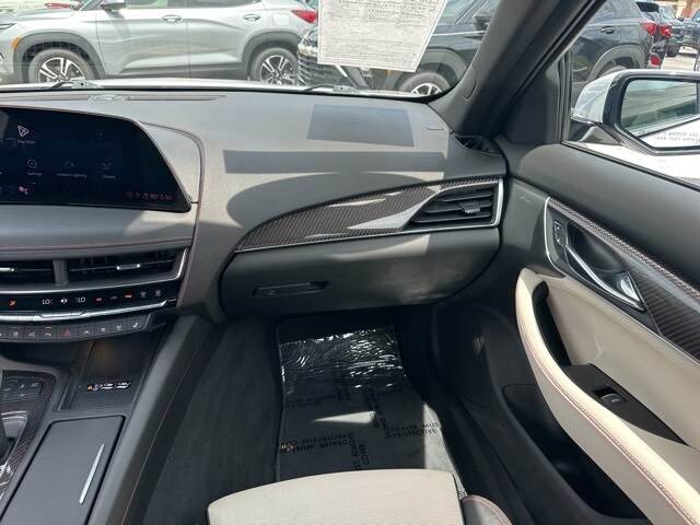 2025 Cadillac CT5 Sport photo 4