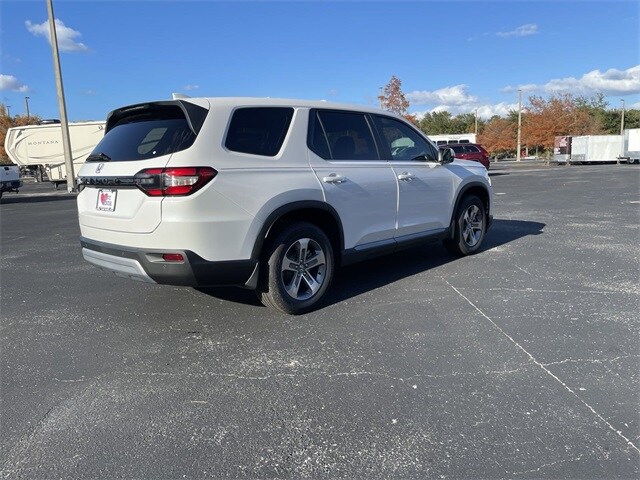 2025 Honda Pilot EX-L photo 3
