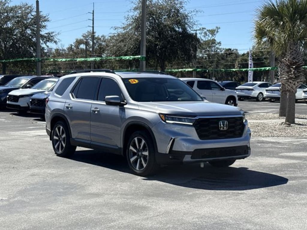 Certified 2024 Honda Pilot Touring SUV