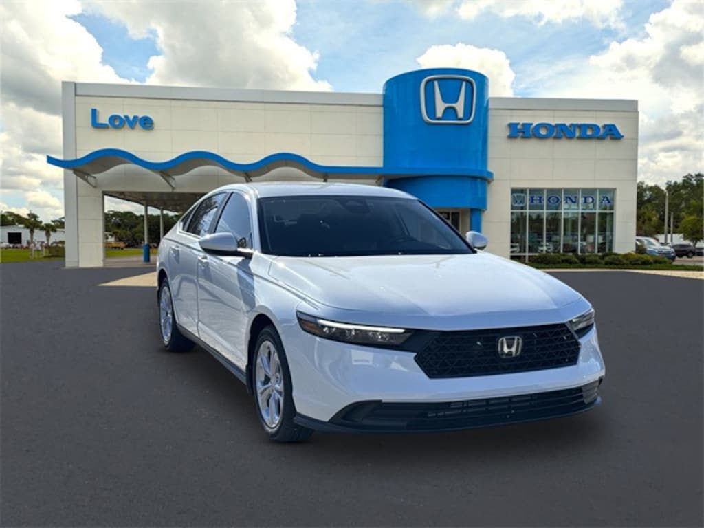 New 2025 Honda Accord LX Sedan