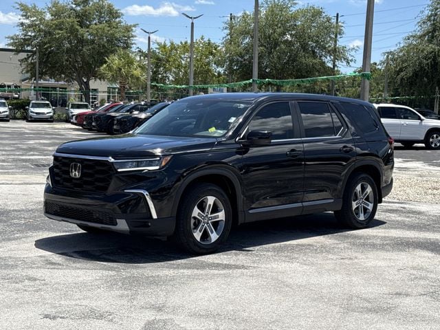 2023 Honda Pilot EX-L - Photo 12