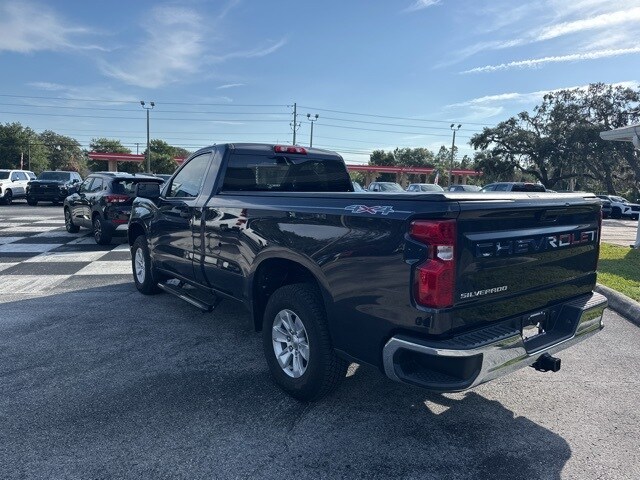 2024 Chevrolet Silverado 1500 Work Truck photo 3