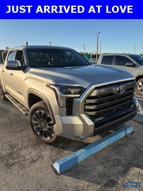 2025 Toyota Tundra Limited's photo